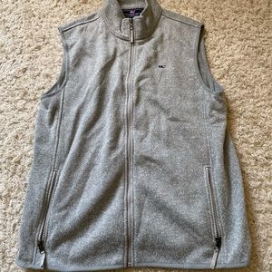 Vineyard vines vest